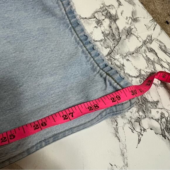 Levi’s low pro straight jeans light wash distressed Sz 32 - Picture 8 of 8